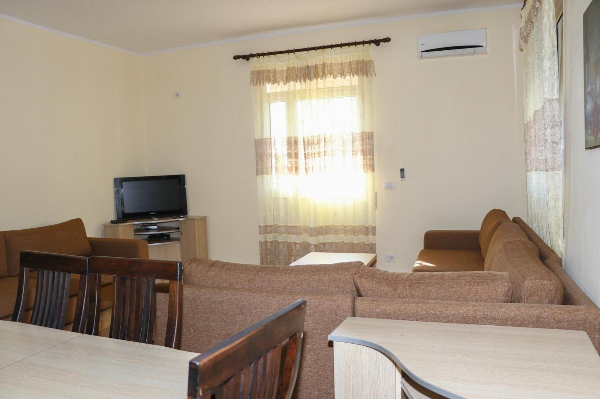 Hotel As Shkodër Buitenkant foto